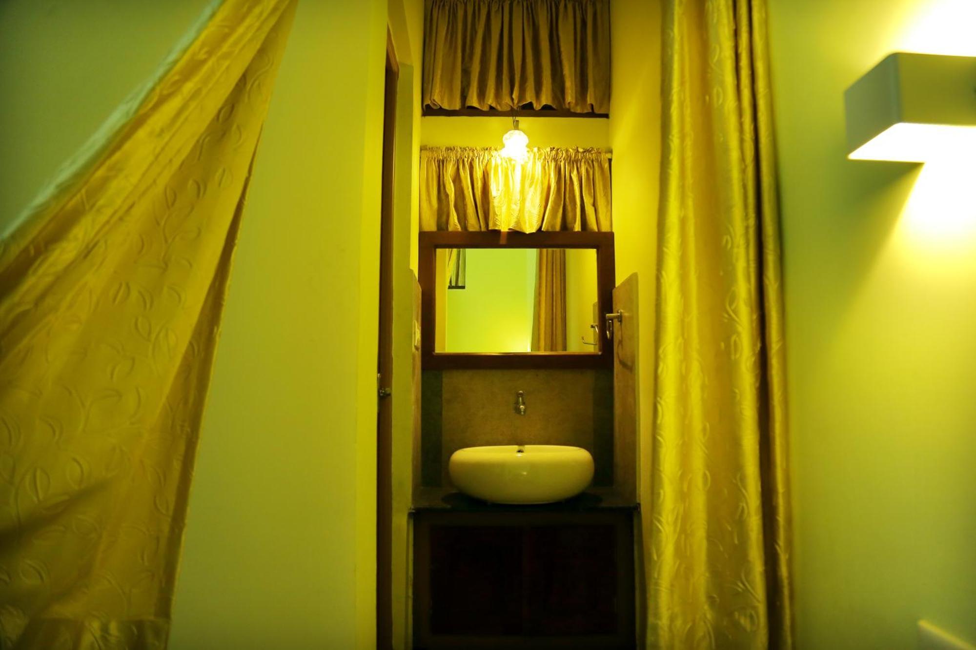 Snow Hills Resorts Thekkady Esterno foto