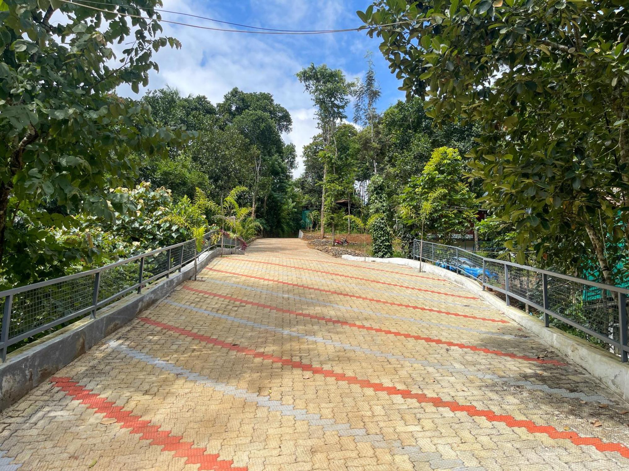 Snow Hills Resorts Thekkady Esterno foto