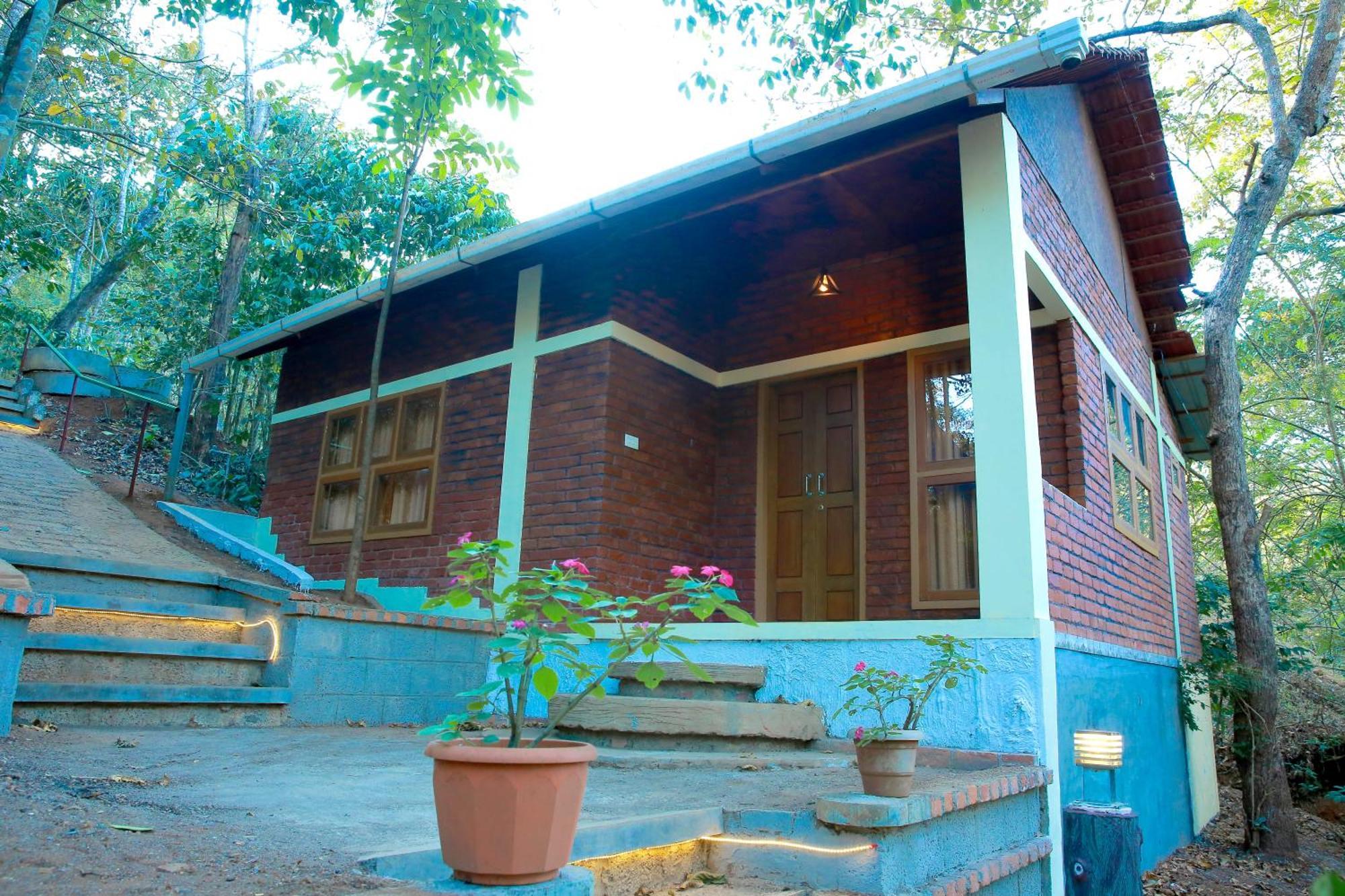 Snow Hills Resorts Thekkady Esterno foto
