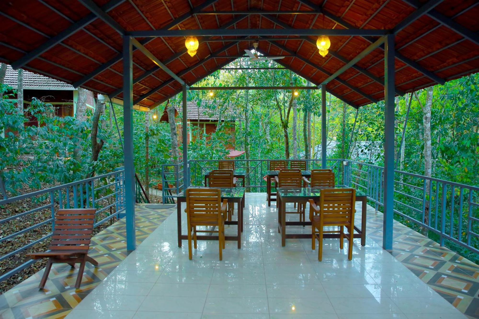 Snow Hills Resorts Thekkady Esterno foto